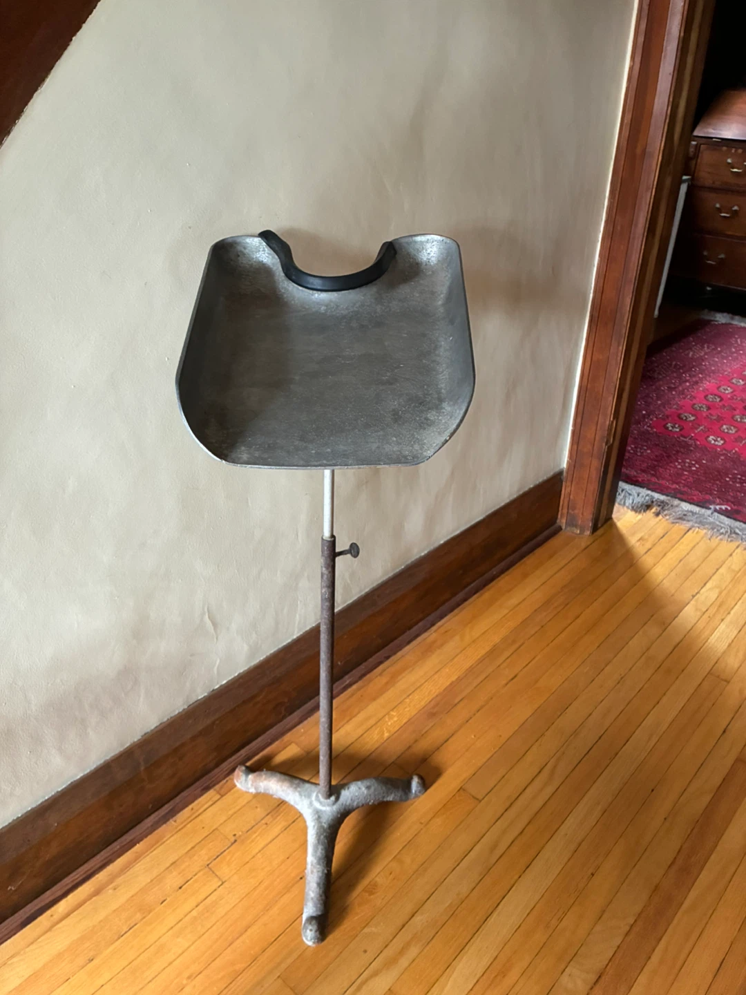 Vintage Industrial Barber Stand – Plant Stand / Catch-All - photo 2