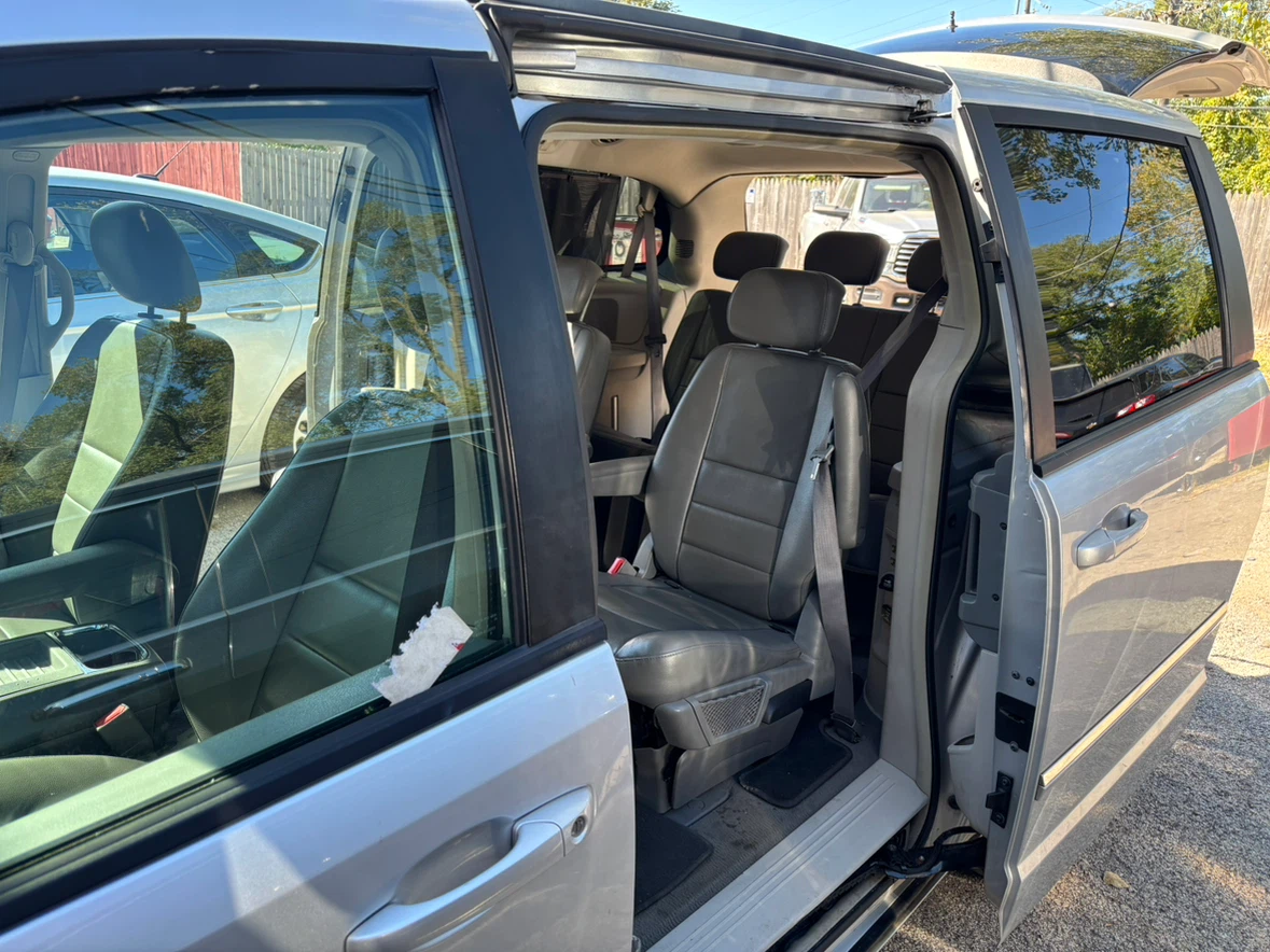 Grand caravan 2008 - photo 3
