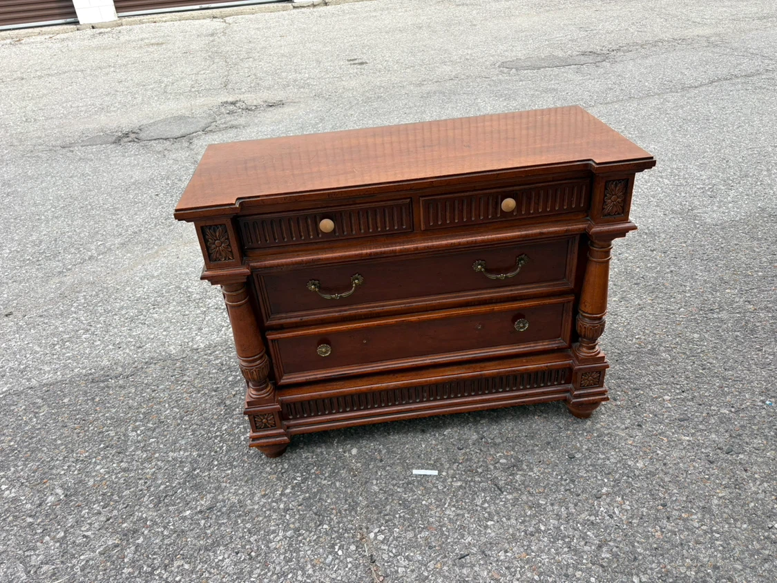 Free delivery used Vintage Style Wooden Three-Drawer Chest - photo 3