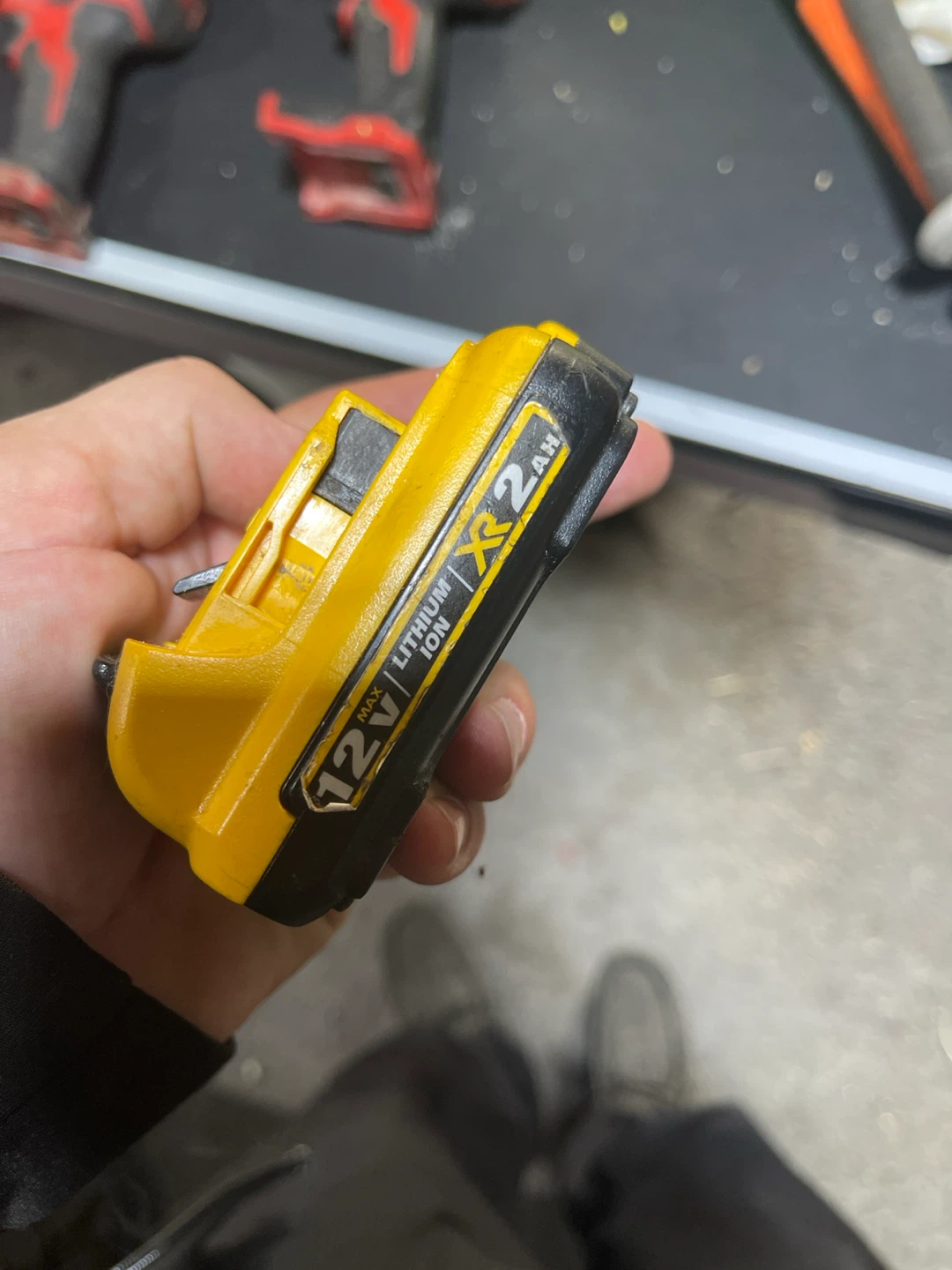 DeWalt 12V MAX XR 2Ah Lithium Ion Battery - photo 3