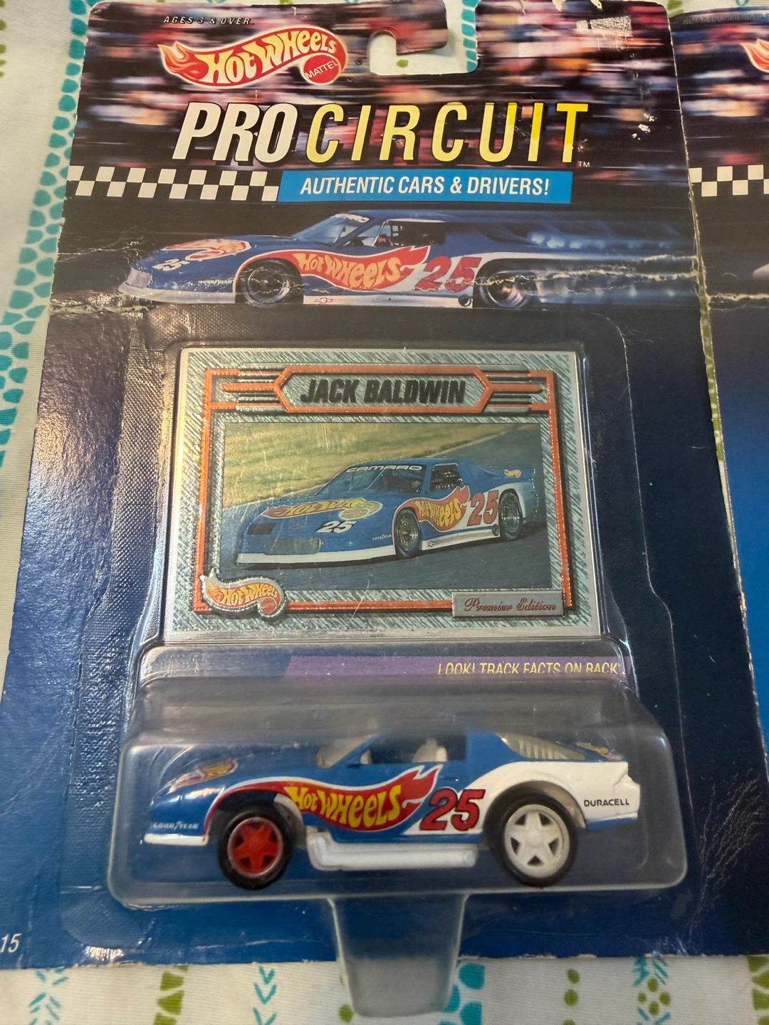 2 Vintage 1992 Hot Wheels Pro Circuit Die-Cast Cars - photo 2