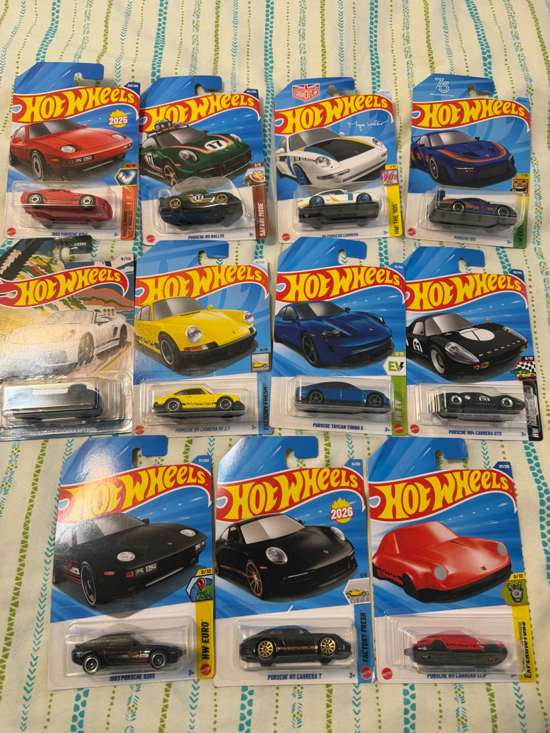 Set of 11 Hot Wheels Porsche Diecast Models - photo 4