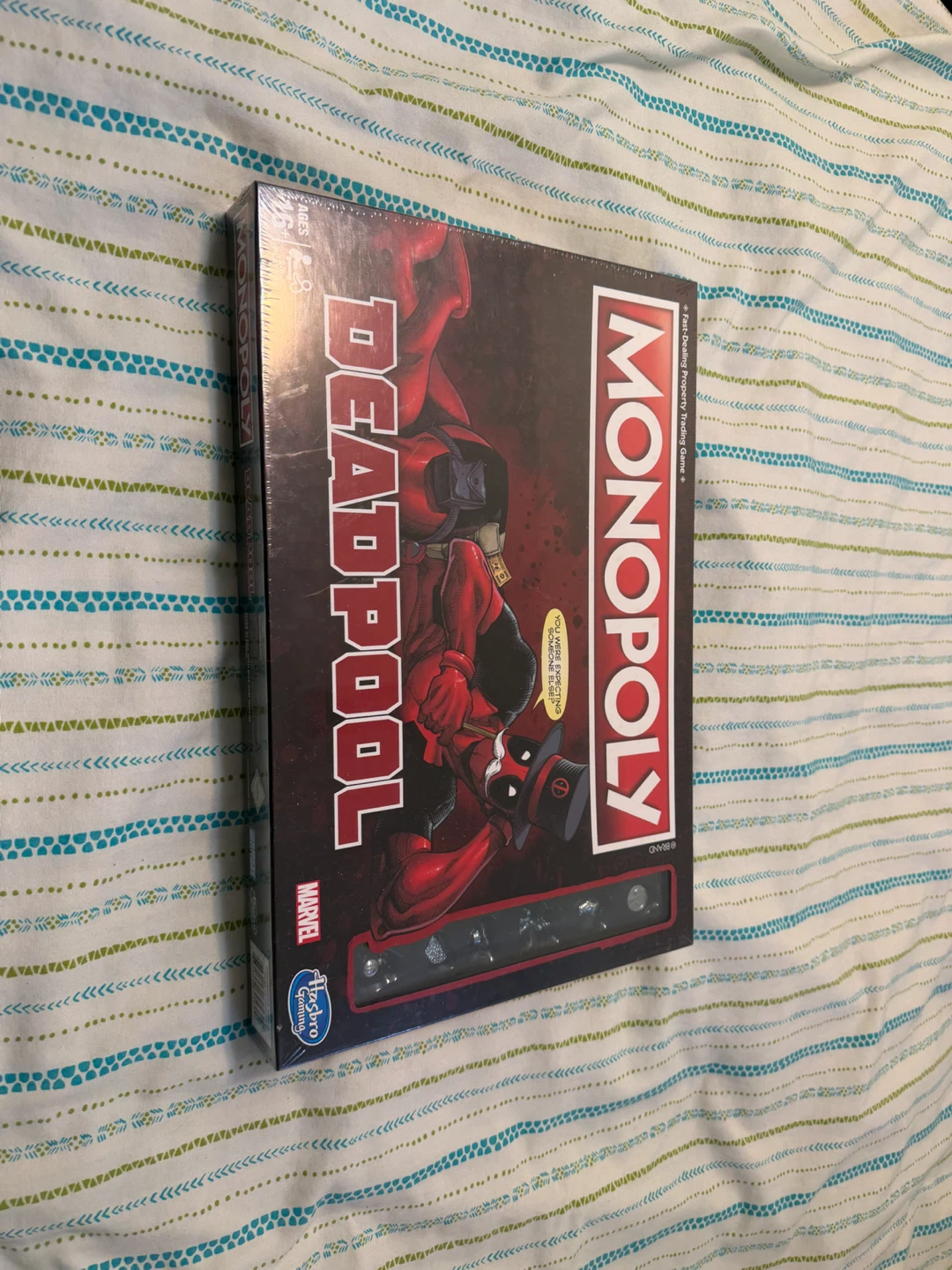 Monopoly Deadpool Edition Board Game (Sealed) - photo 3