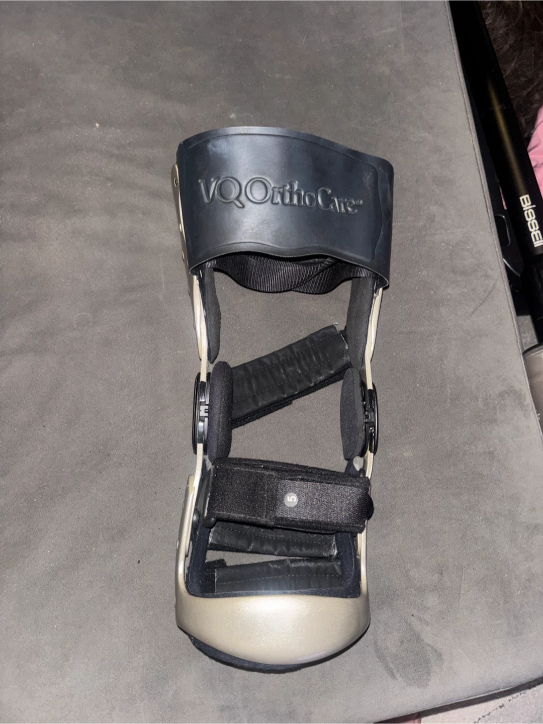 VQ OrthoCare Knee Brace - photo 2