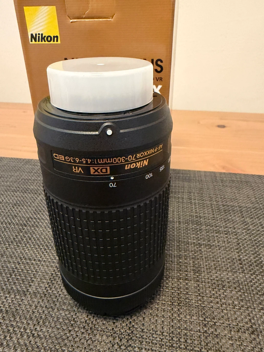 Nikon NIKKOR LENS AF-P DX NIKKOR 70-300mm f/4.5-6.3G ED VR