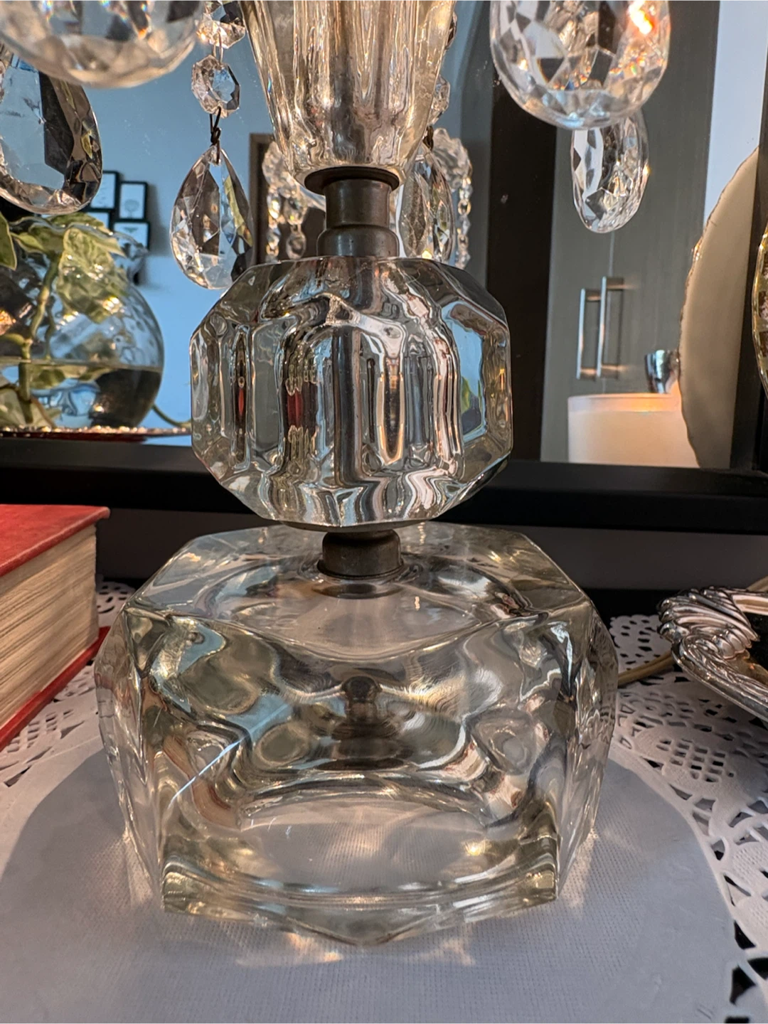 Vintage Crystal Hurricane Table Lamp with Prisms - photo 4
