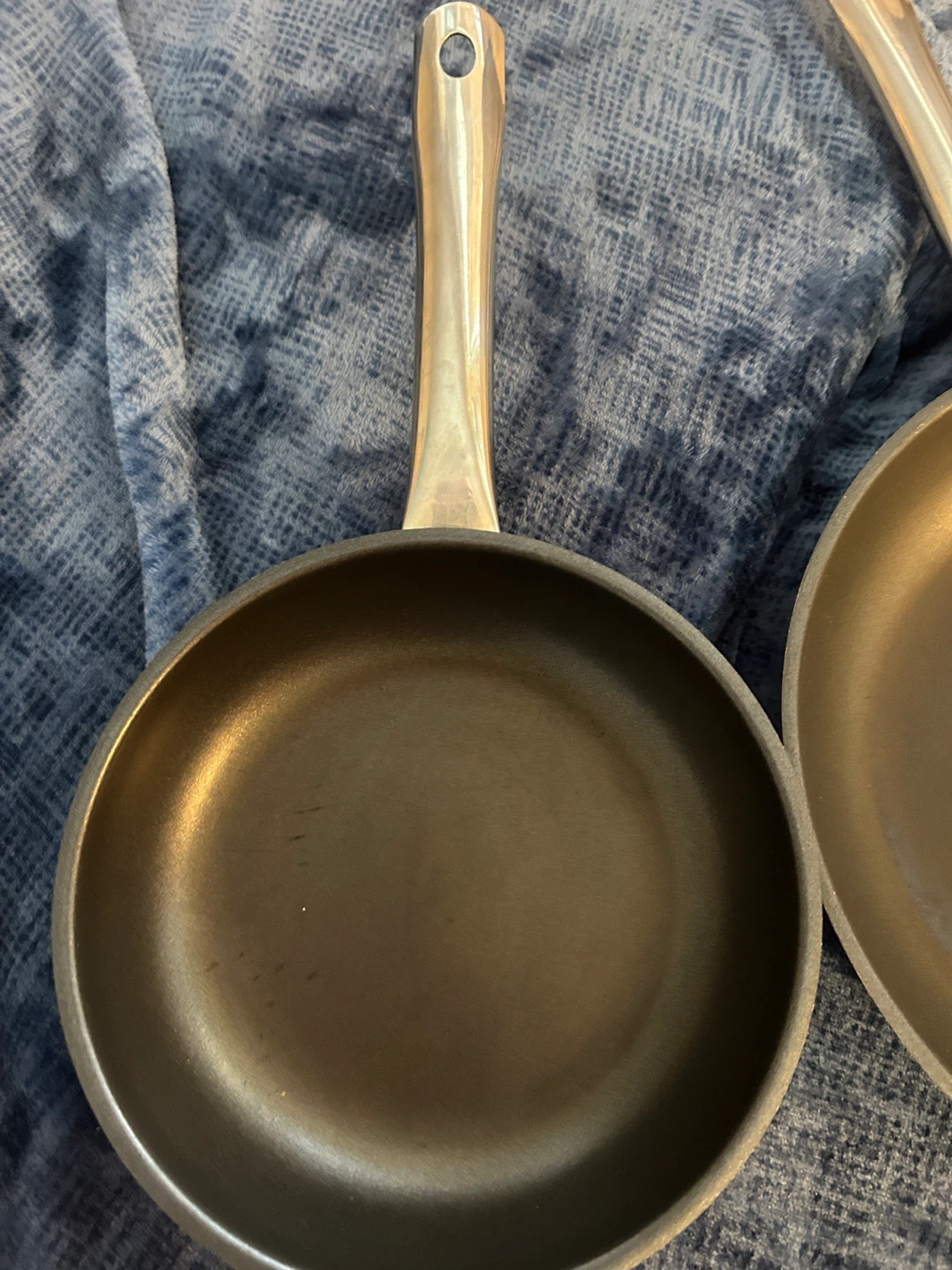 Set of Two Non-Stick Frying Pans - photo 3