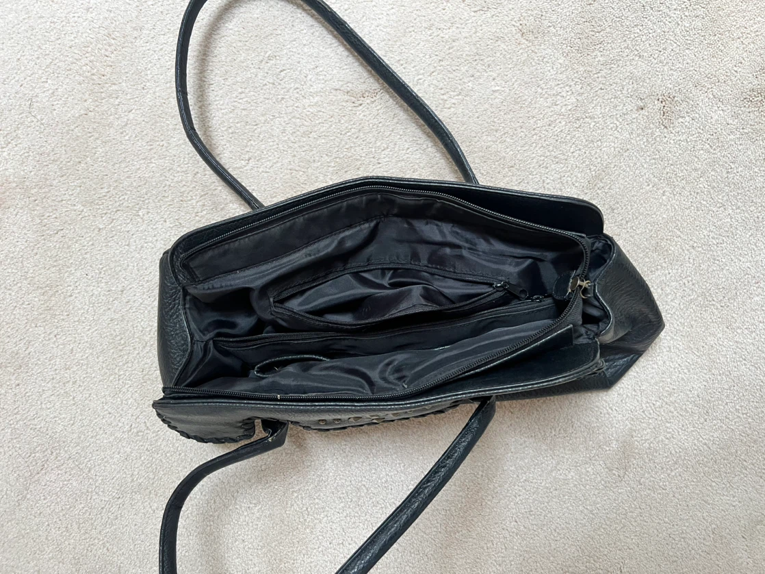 Black shoulder bag with stud details - photo 2