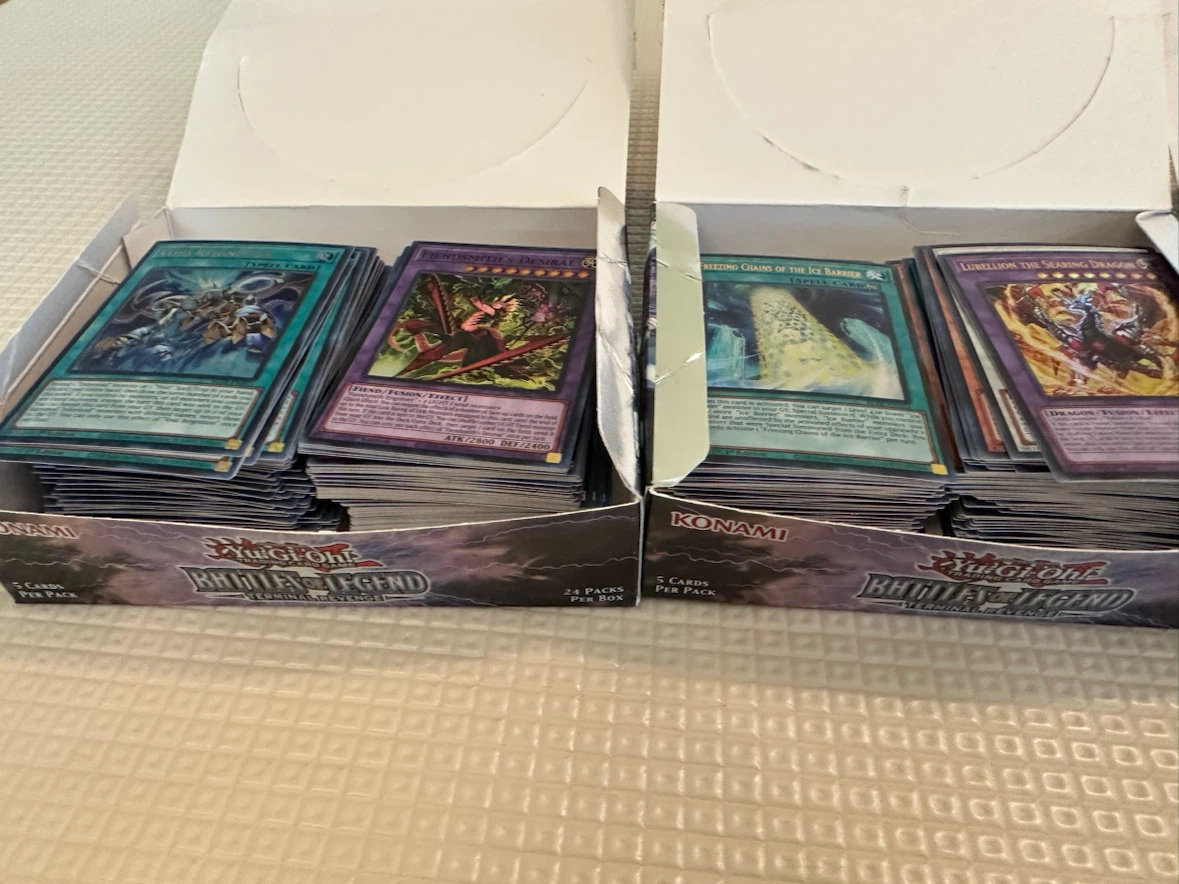 100’s of Yugioh Cards - photo 2
