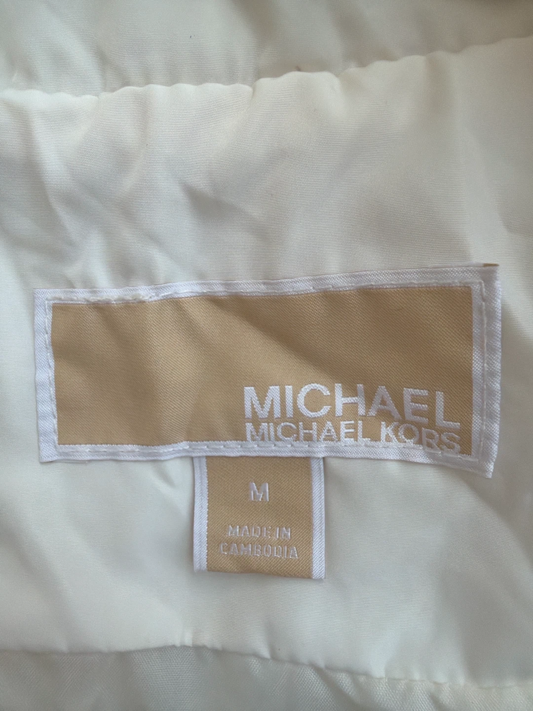 Michael Kors Puffer Vest White - photo 3