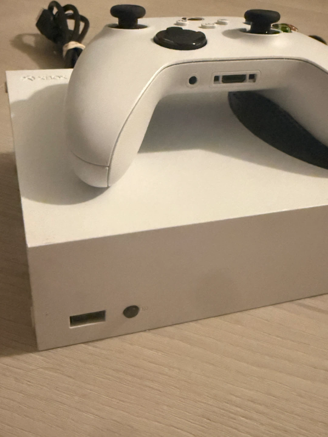 Xbox Series S Console with Controller - photo 3