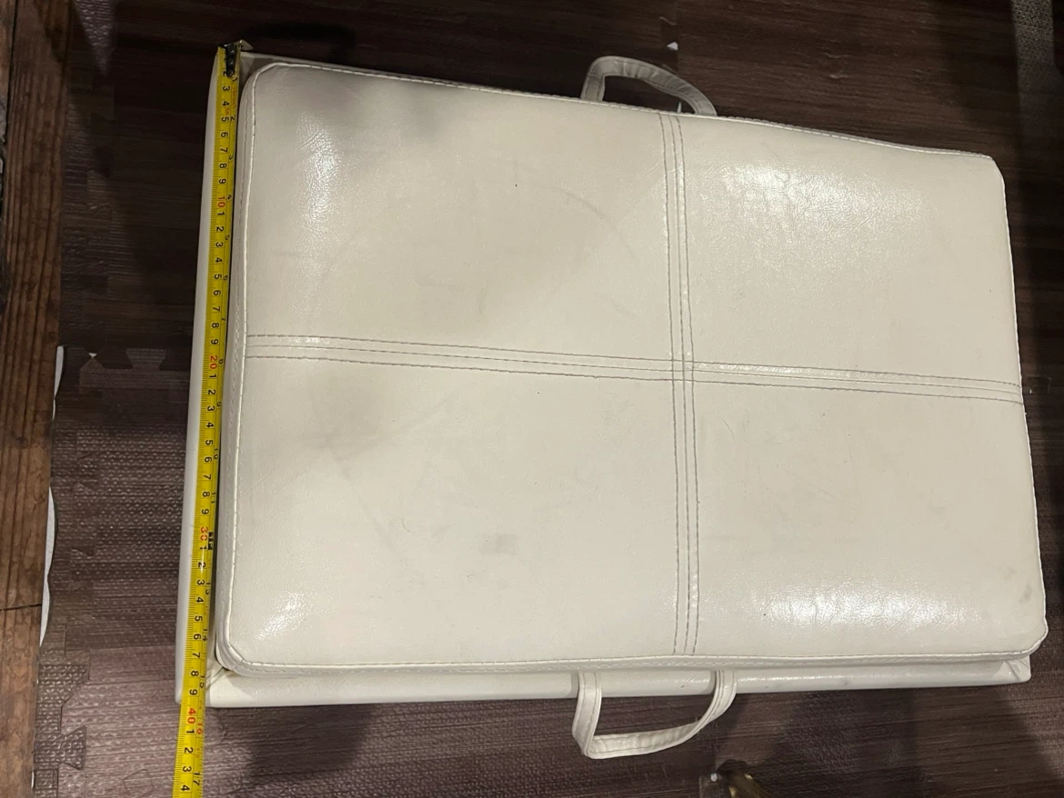 White Faux Leather Storage Ottoman with Serving Tray - photo 5