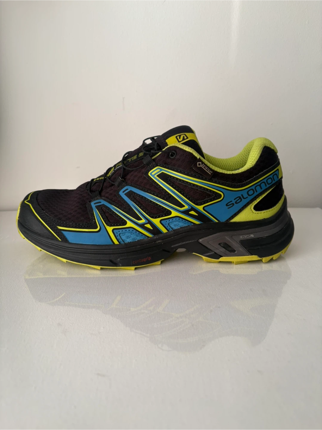 Salomon Wings Flyte 2 sneakers 7.5 goretex hike trail shoes