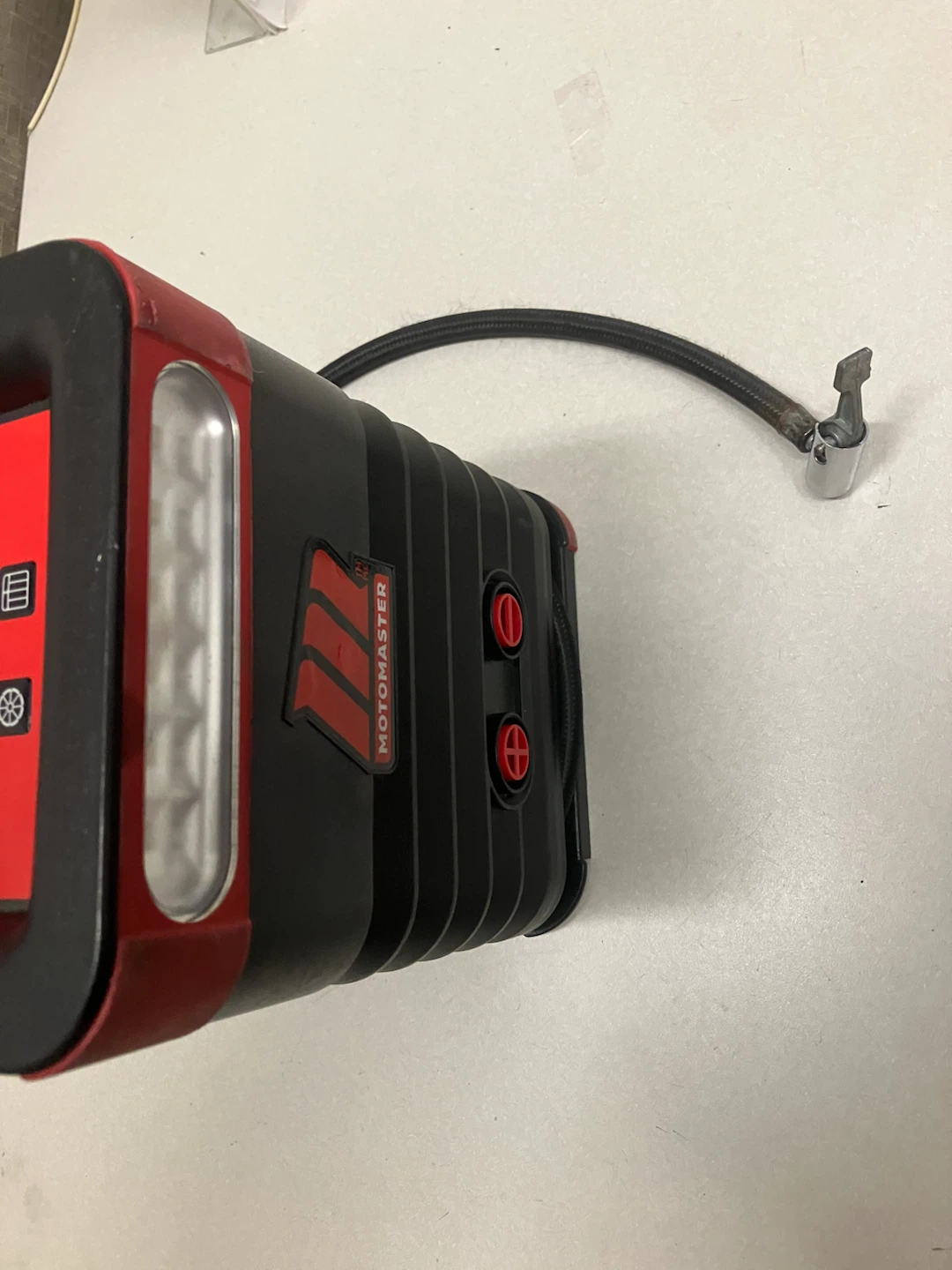 MotoMaster Digital Tire Inflator - photo 2