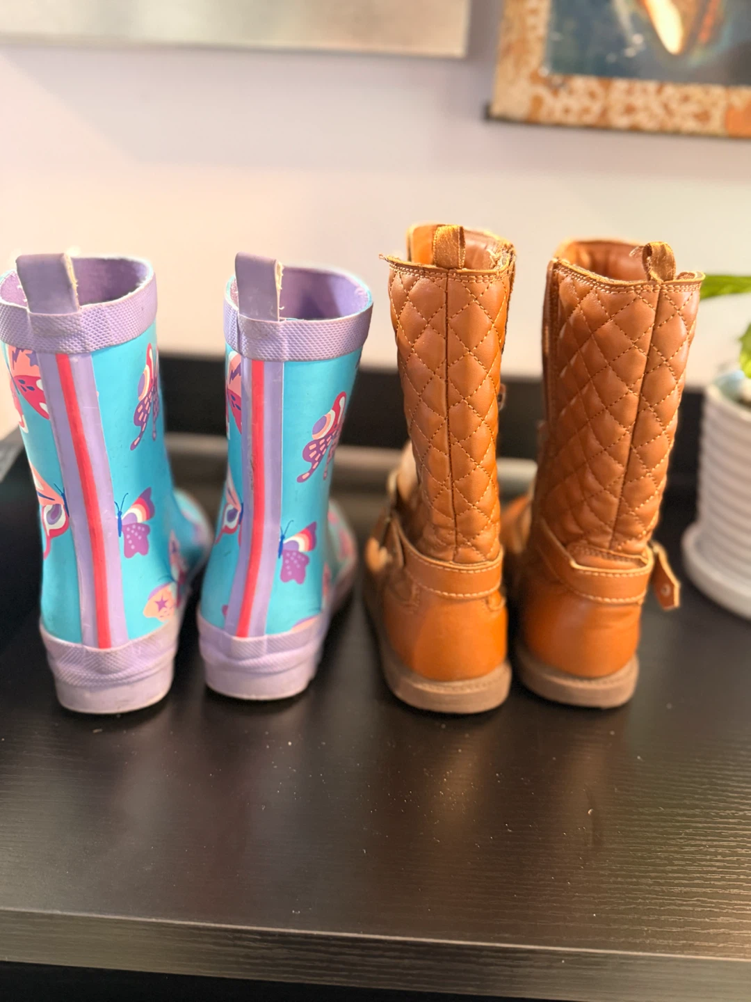 Two pairs of kids boots - photo 3