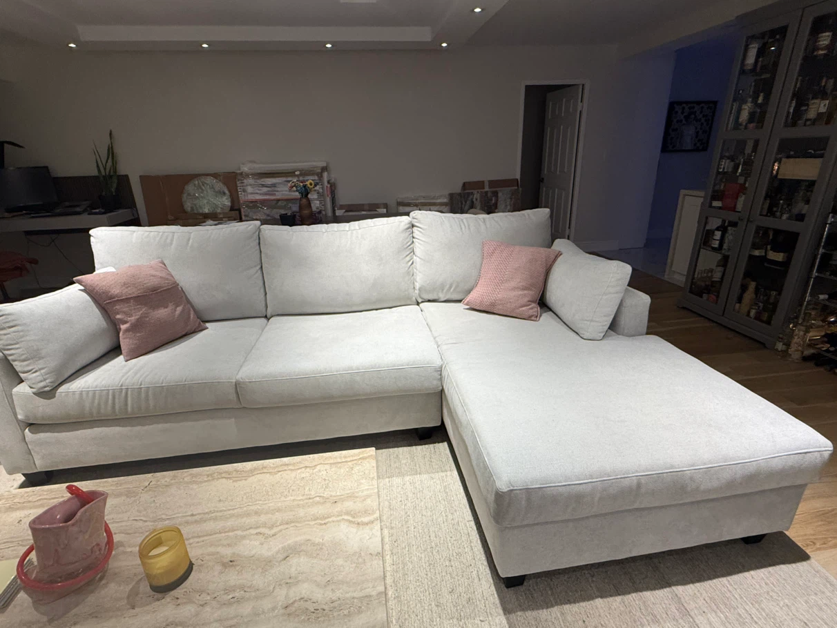 Light Grey Sectional Sofa with Chaise