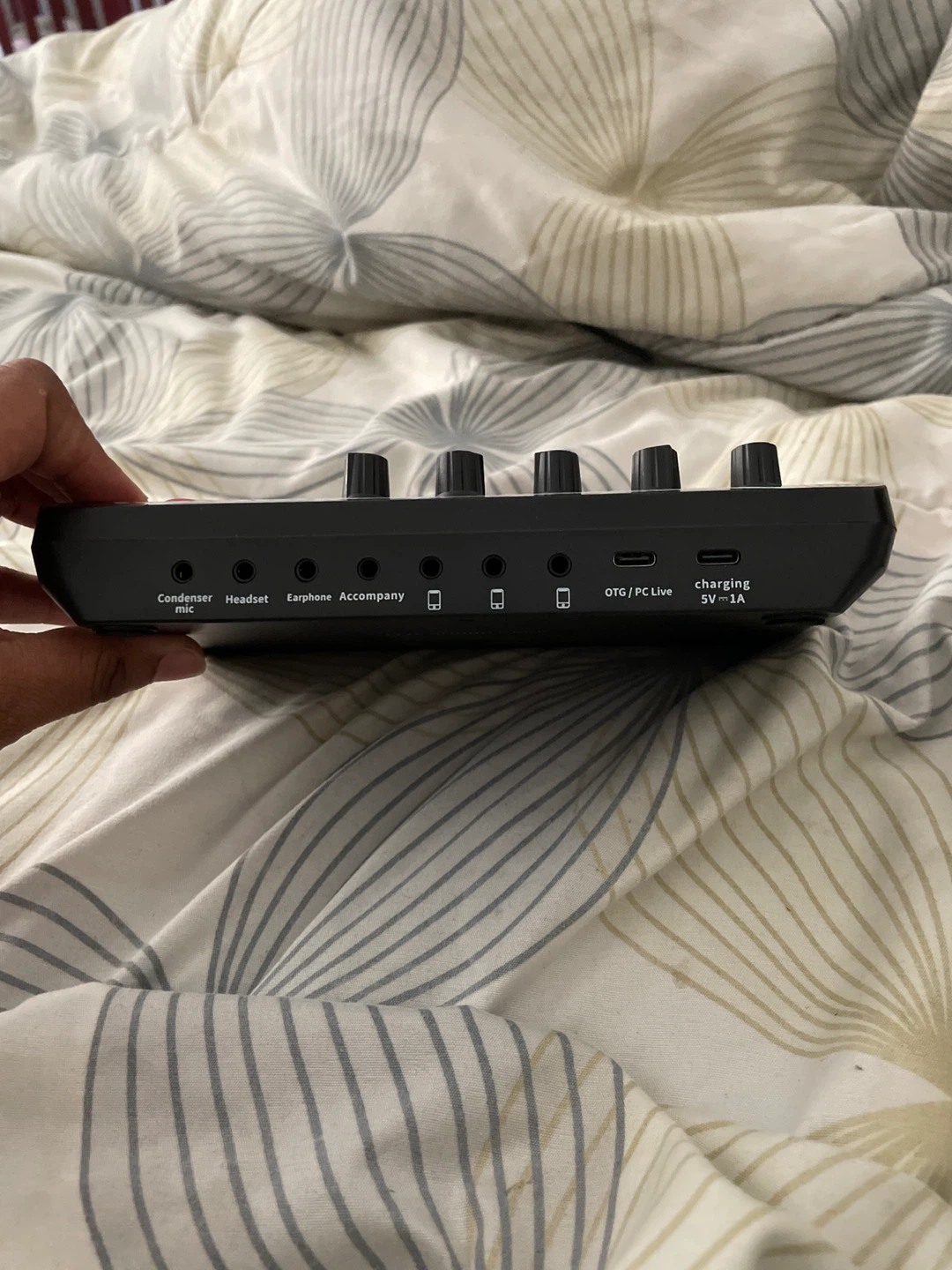 Portable Audio Sound Card Mixer - photo 3
