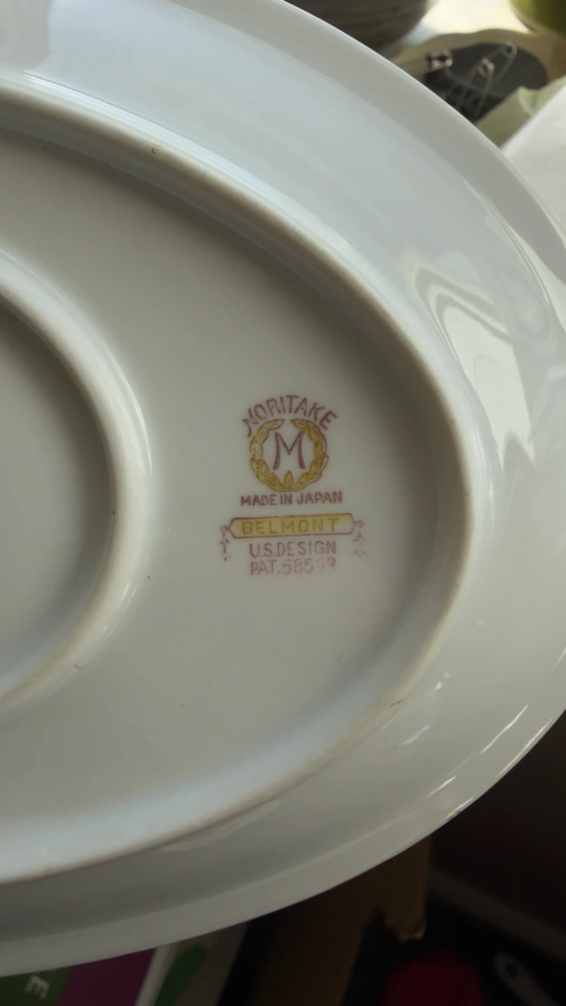 Noritake Belmont Gravy Boat and Underplate - photo 3