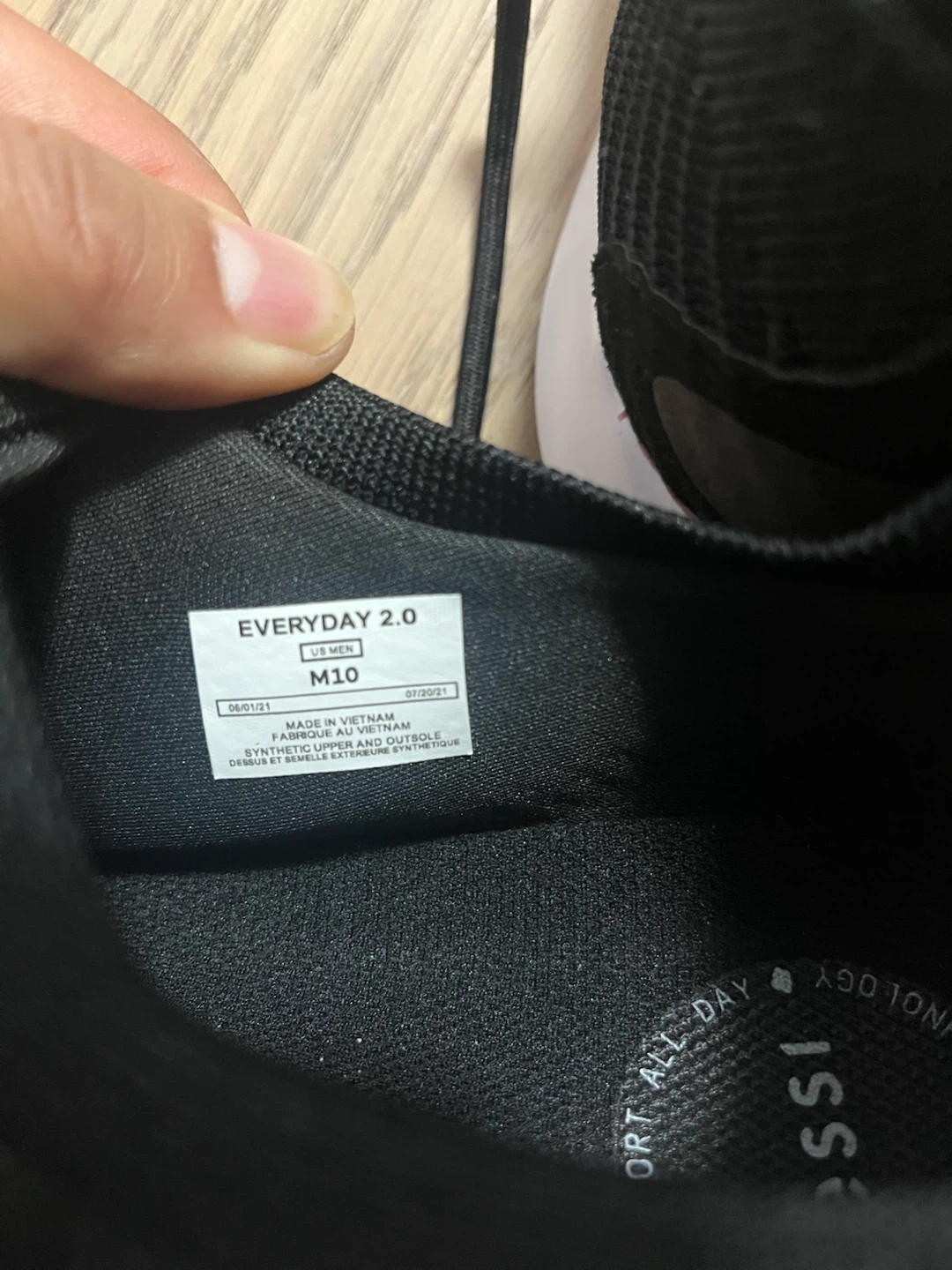 Vessi Everyday 2.0 Sneakers -  Size 10 - photo 4