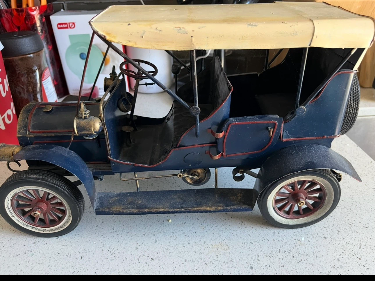 Vintage Buick Model Car collectors item - photo 4