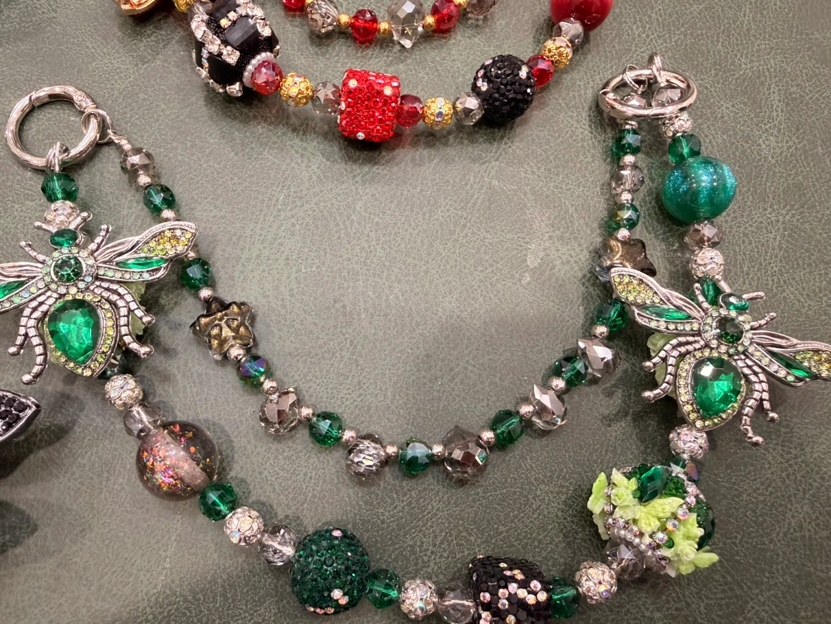 Beaded Bag Charms - photo 3