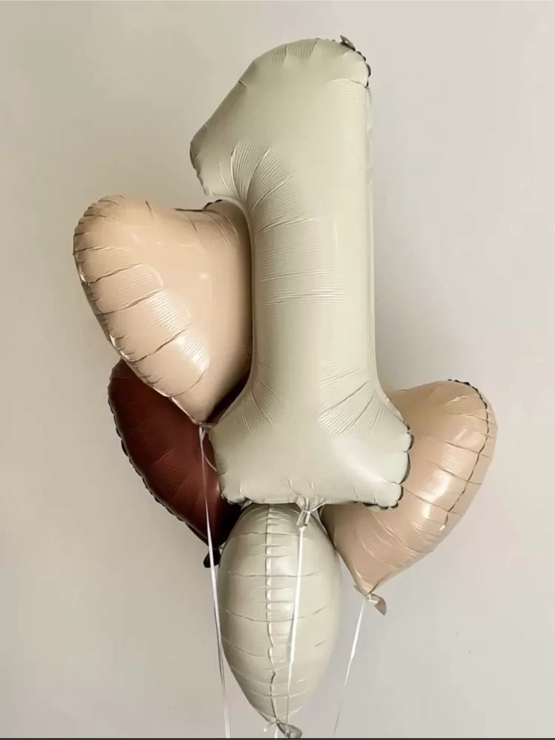 Number 1 foil balloon