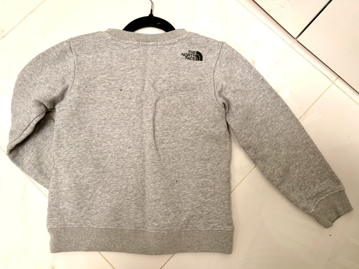 The North Face Shiretoko Sweatshirt - Size 140 - photo 2