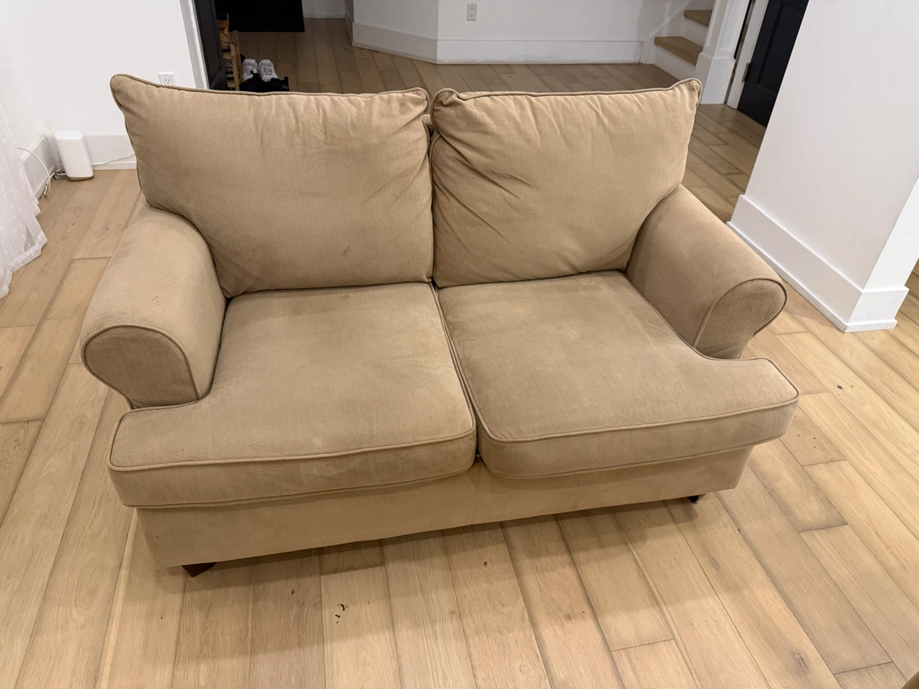 Beige Couch / Sofa (3+2) - photo 4