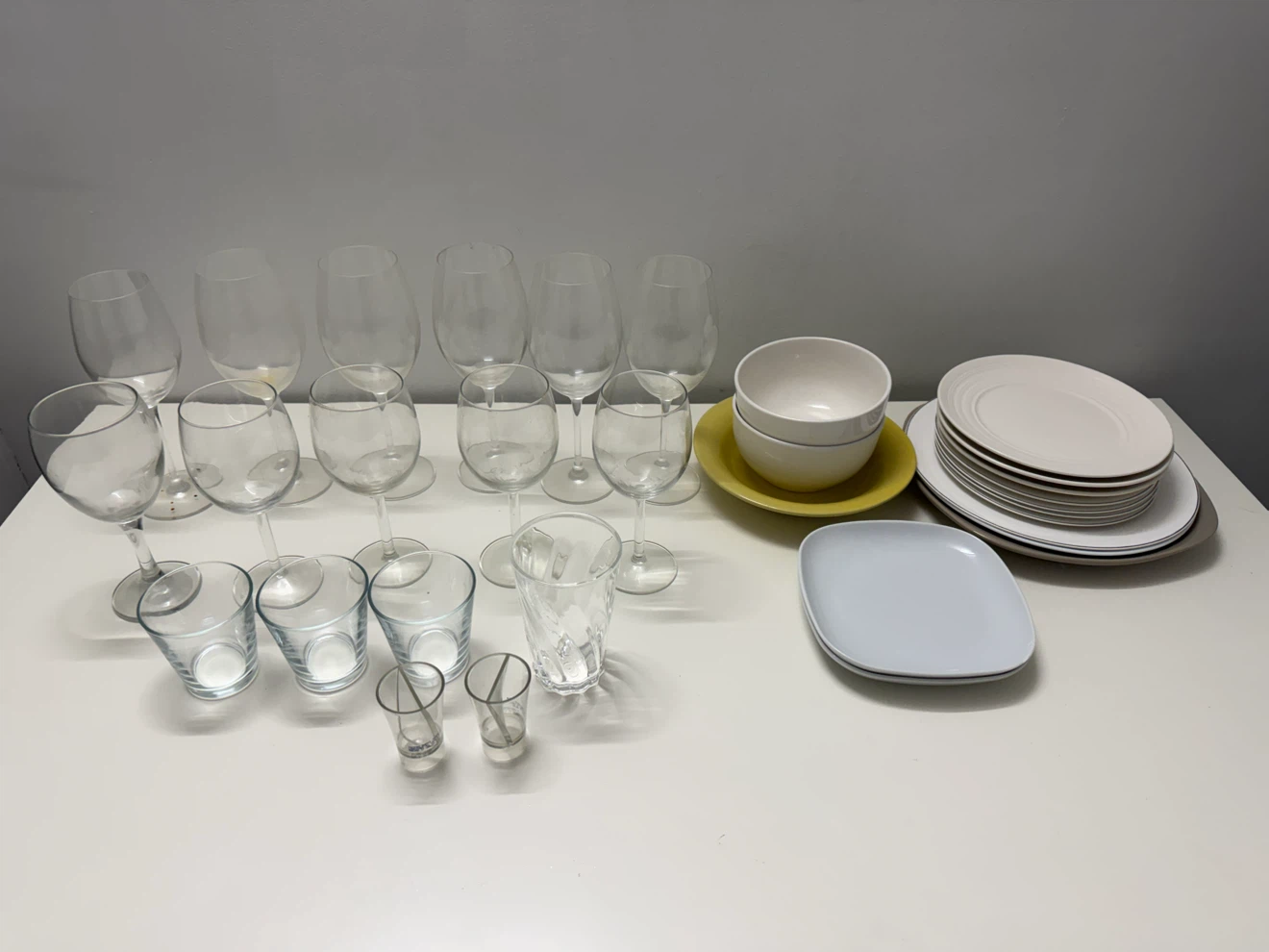 Moving sell: Assorted Kitchenware Set - photo 4
