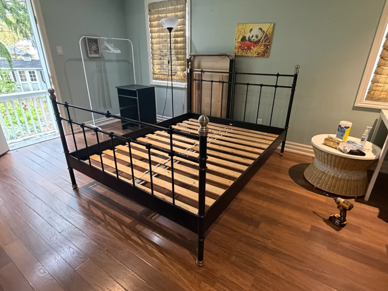 Queen size Black Metal Bed Frame - photo 2
