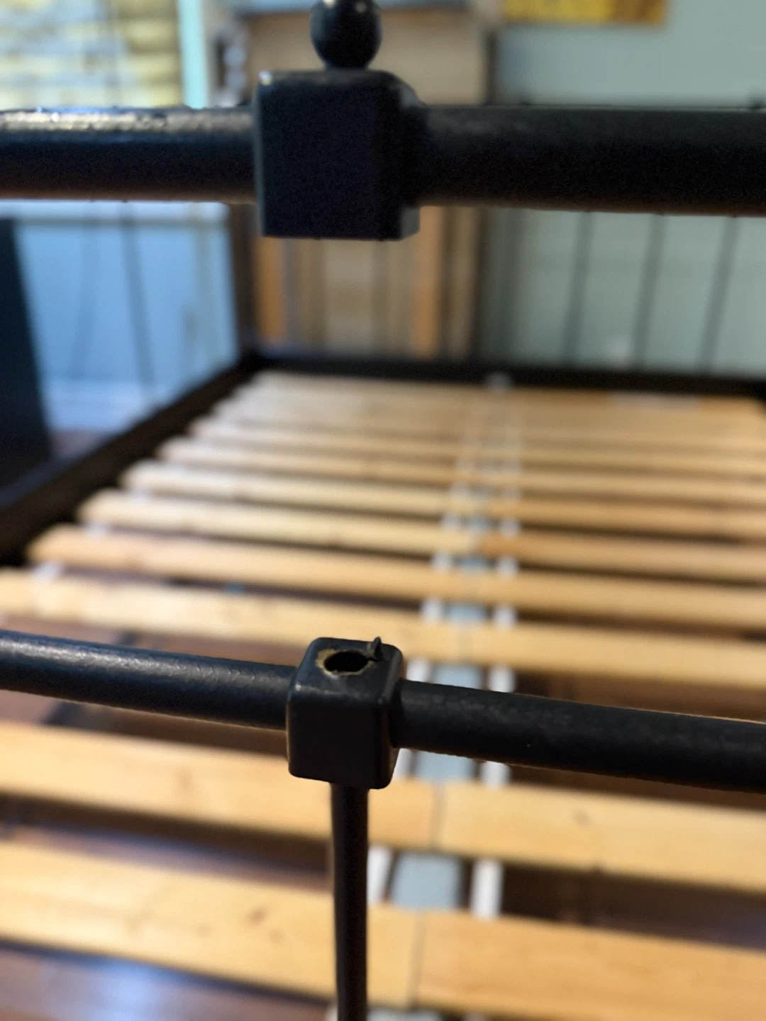 Queen size Black Metal Bed Frame - photo 4