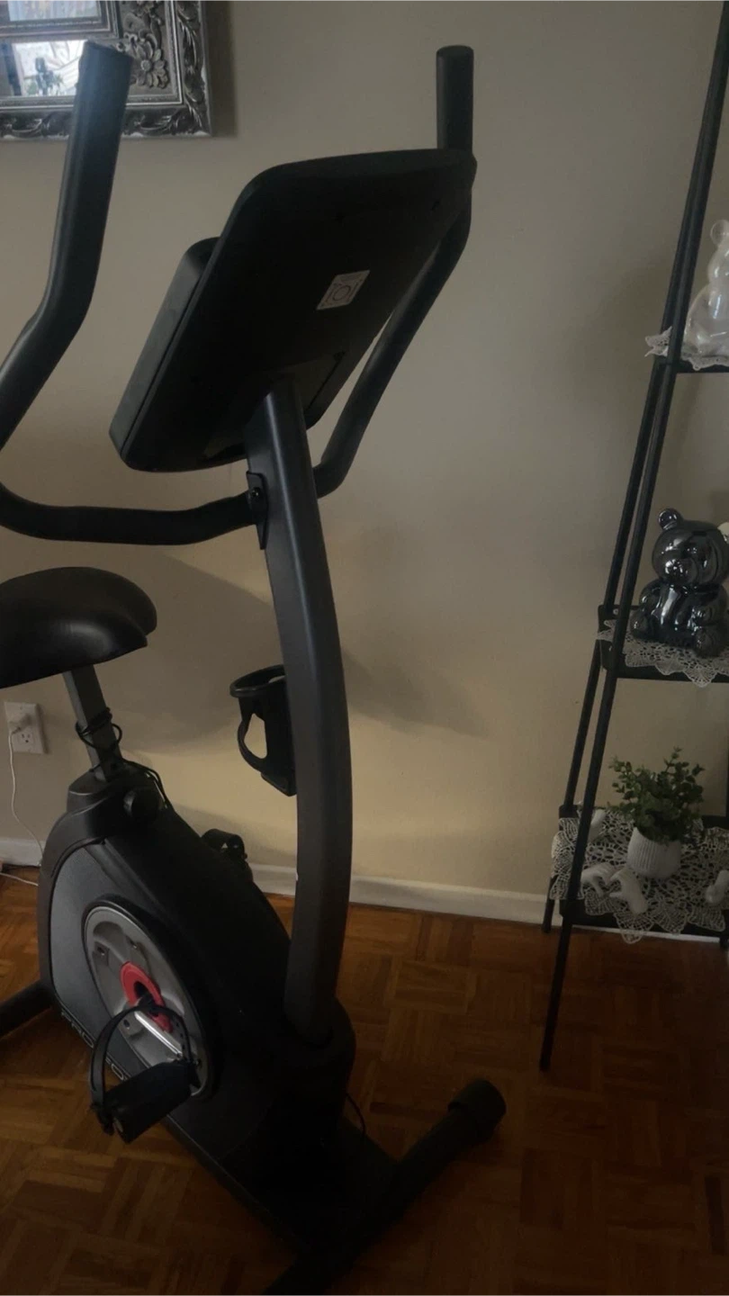 Pro-Form Exercise Bike - photo 3