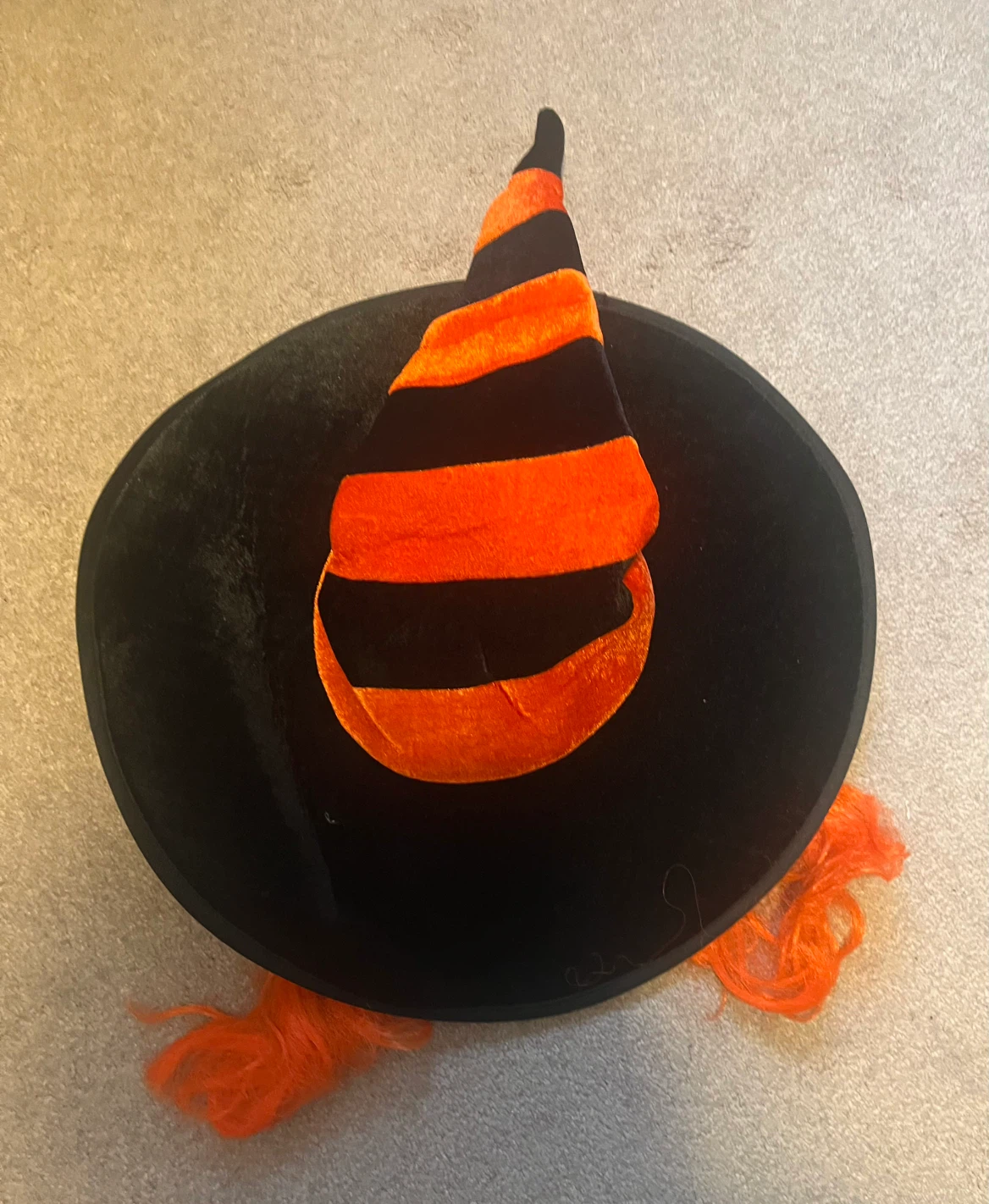 Halloween 🎃 Witch Adult Costume with Hat - photo 3