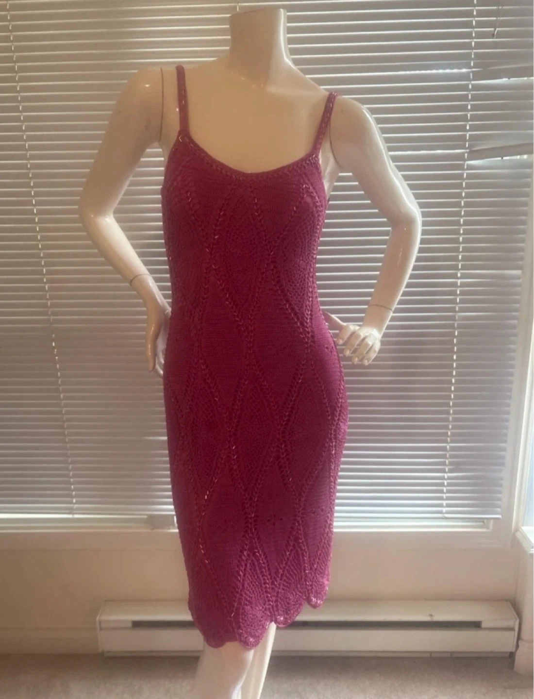 Karen Millen Raspberry Crotchet Beaded Dress - photo 3