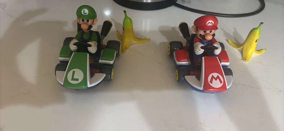 Mario and Luigi Kart Figures - photo 2