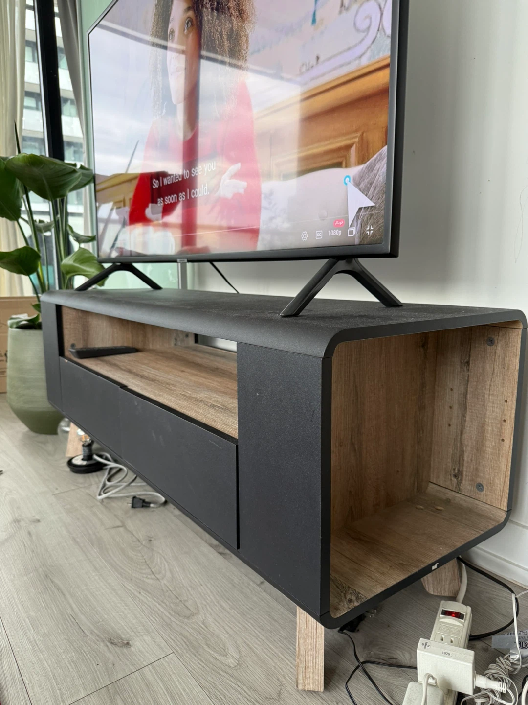 Modern TV Media Console - photo 2