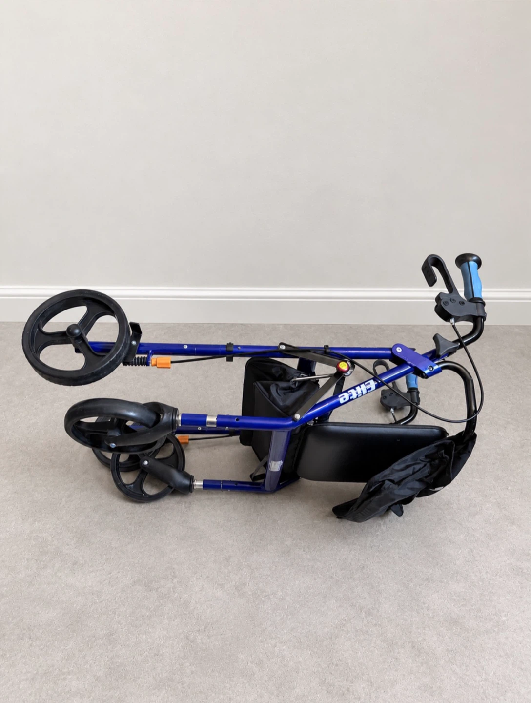 Hugo Elite Rolling Walker Blue - photo 4