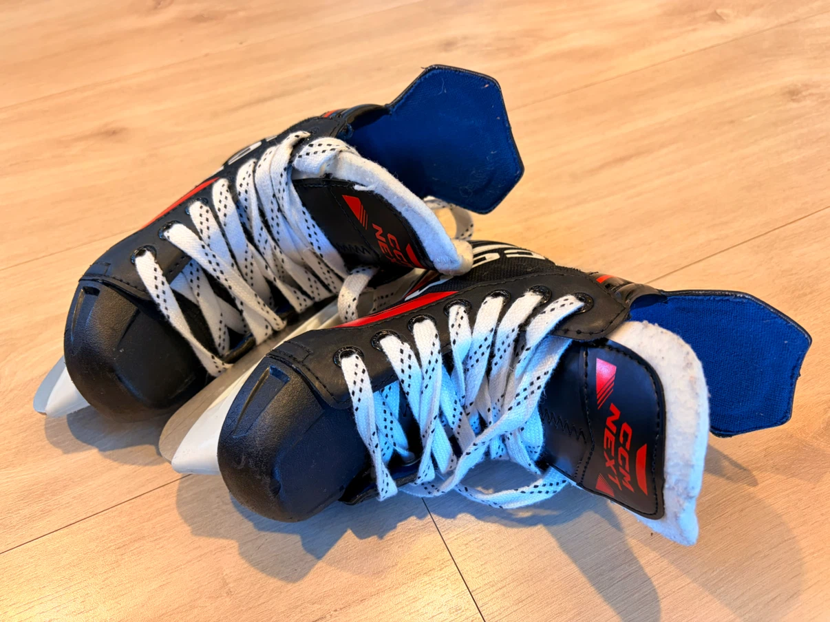 CCM NEXT Hockey Skates - Size 10 - photo 2