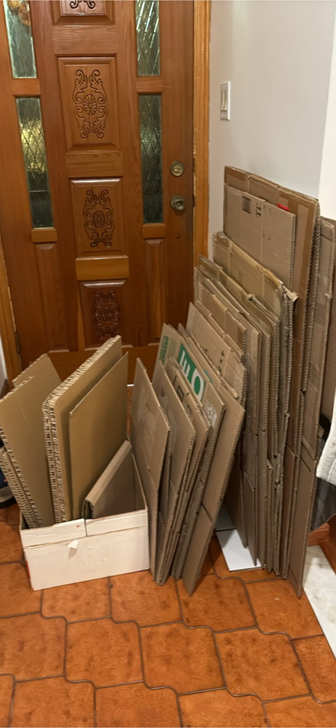 Assorted Cardboard Boxes (20) Great for moving