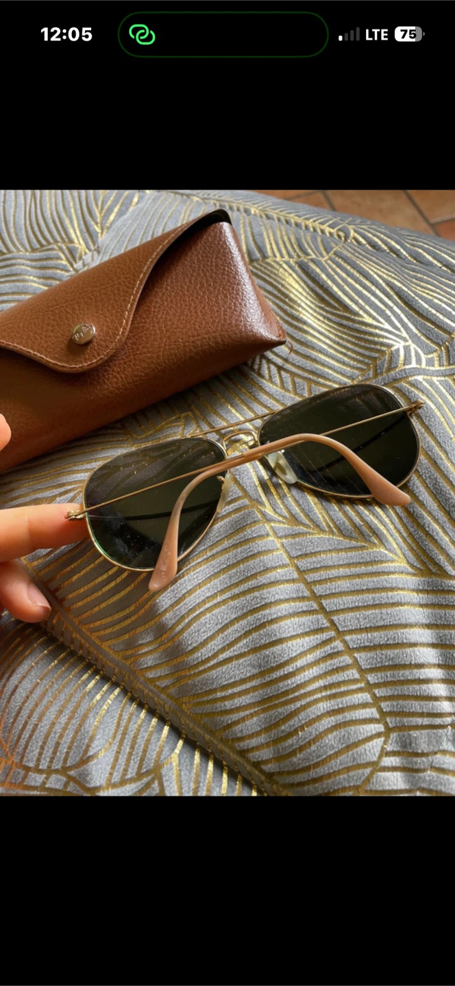 Ray-Ban Aviator Sunglasses in good mint condition - photo 5