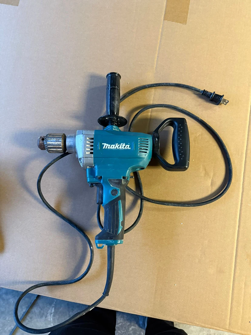 Makita DS4012 Spade Handle mixer Drill