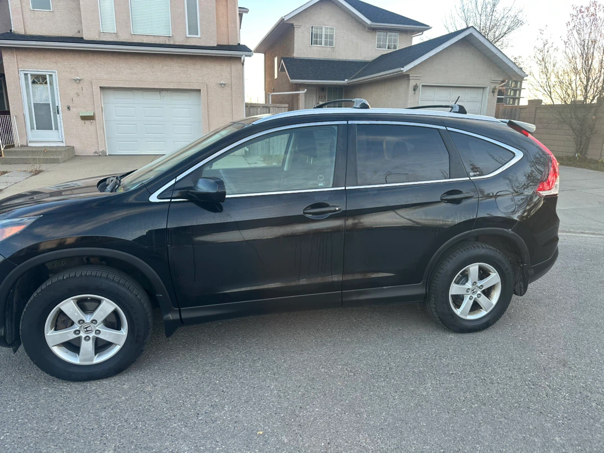 Black Honda CR-V SUV 2012 - photo 5