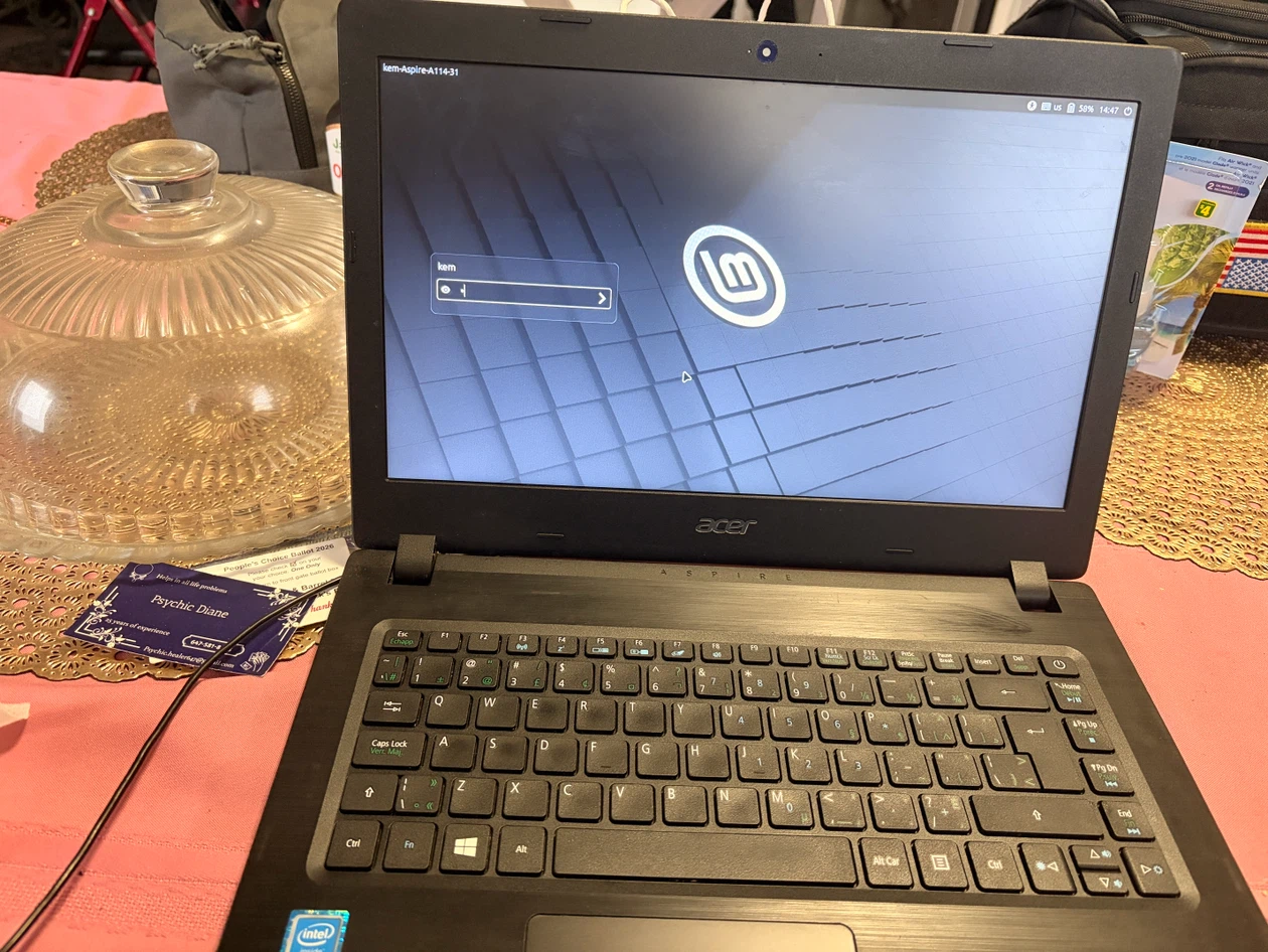 Acer Aspire A114-31 Laptop - photo 2