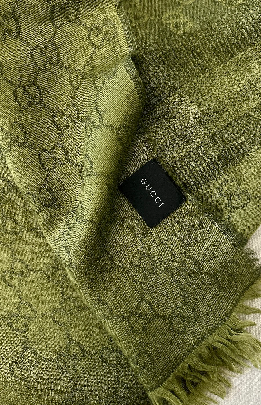 Gucci shawl - photo 2