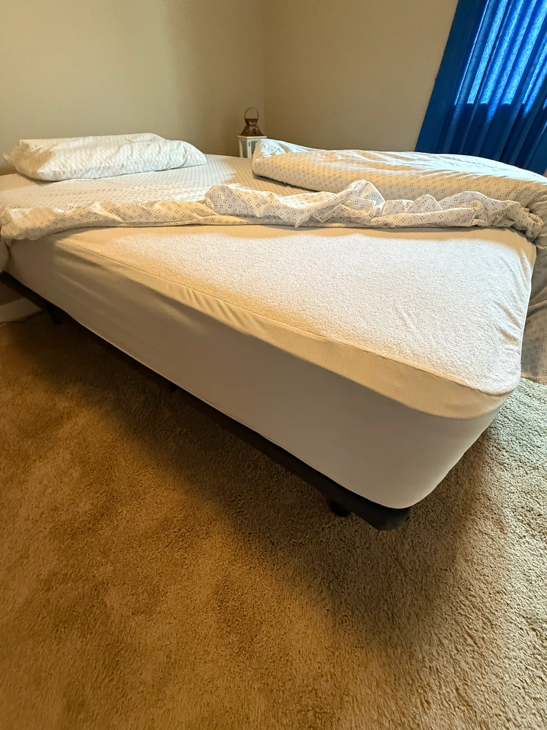 Twin size mattress and frame and bedding - photo 2