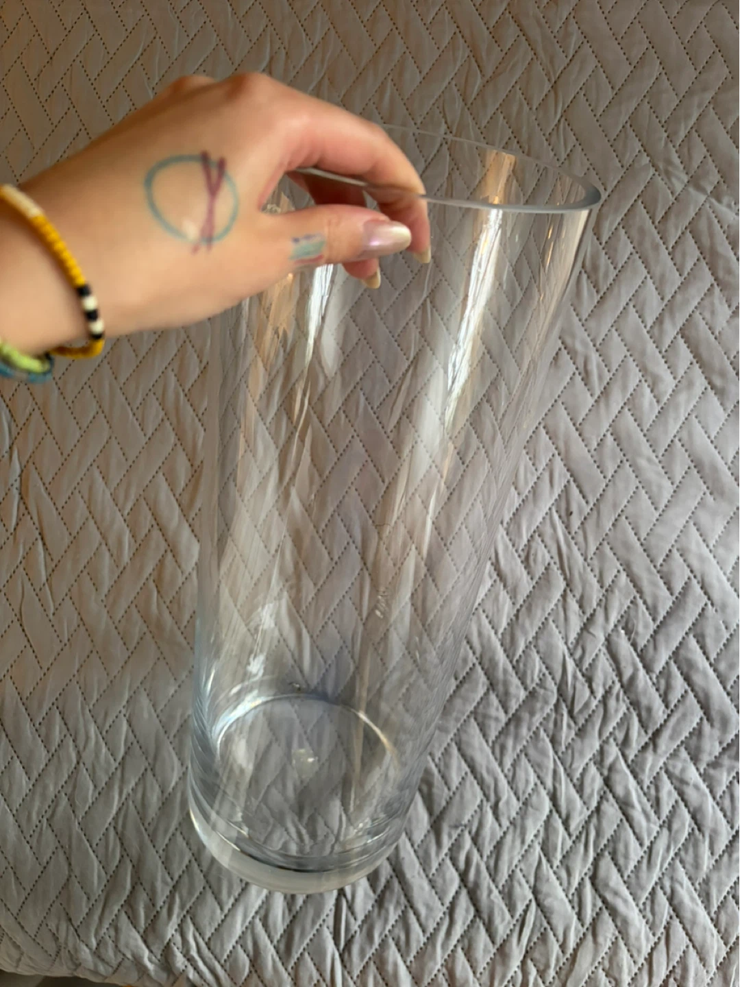 Tall glass vase - 16in - photo 2