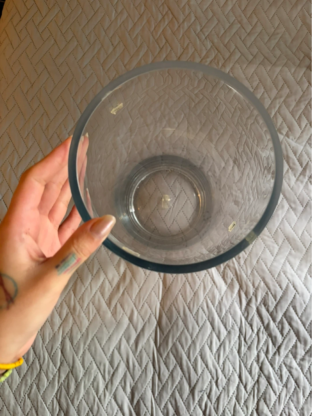 Tall glass vase - 16in - photo 3