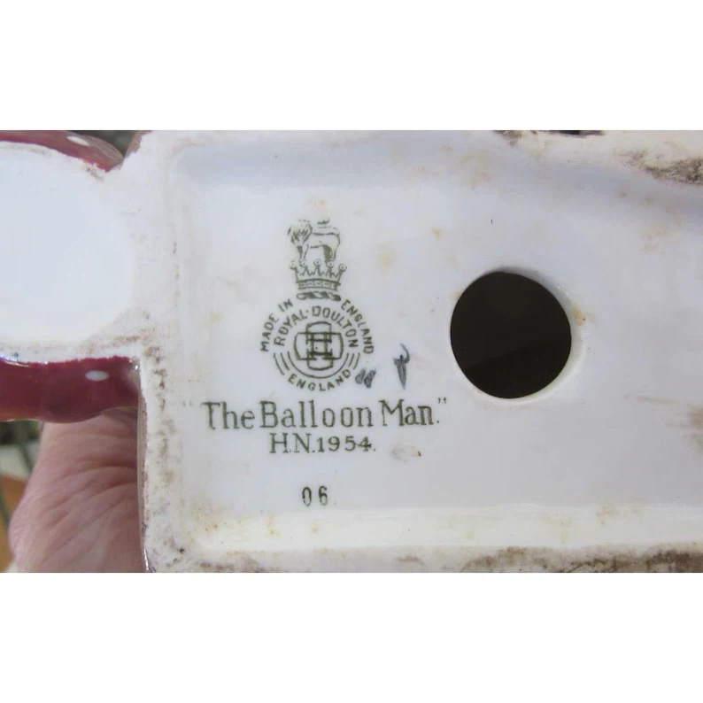 Royal Doulton Balloon Man Figurine HN1954 - photo 2