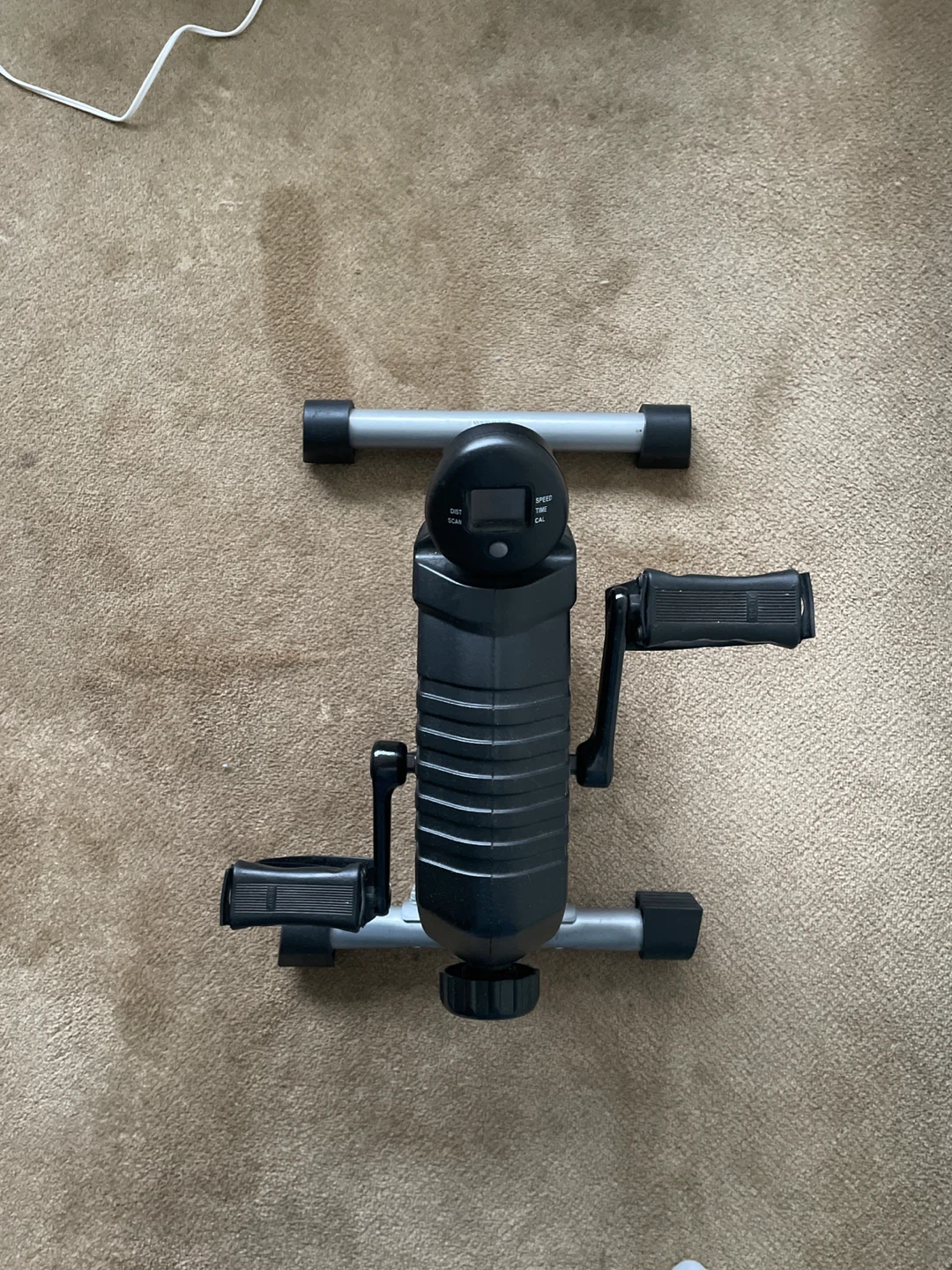 MagneTrainer Mini Exercise Bike - photo 3