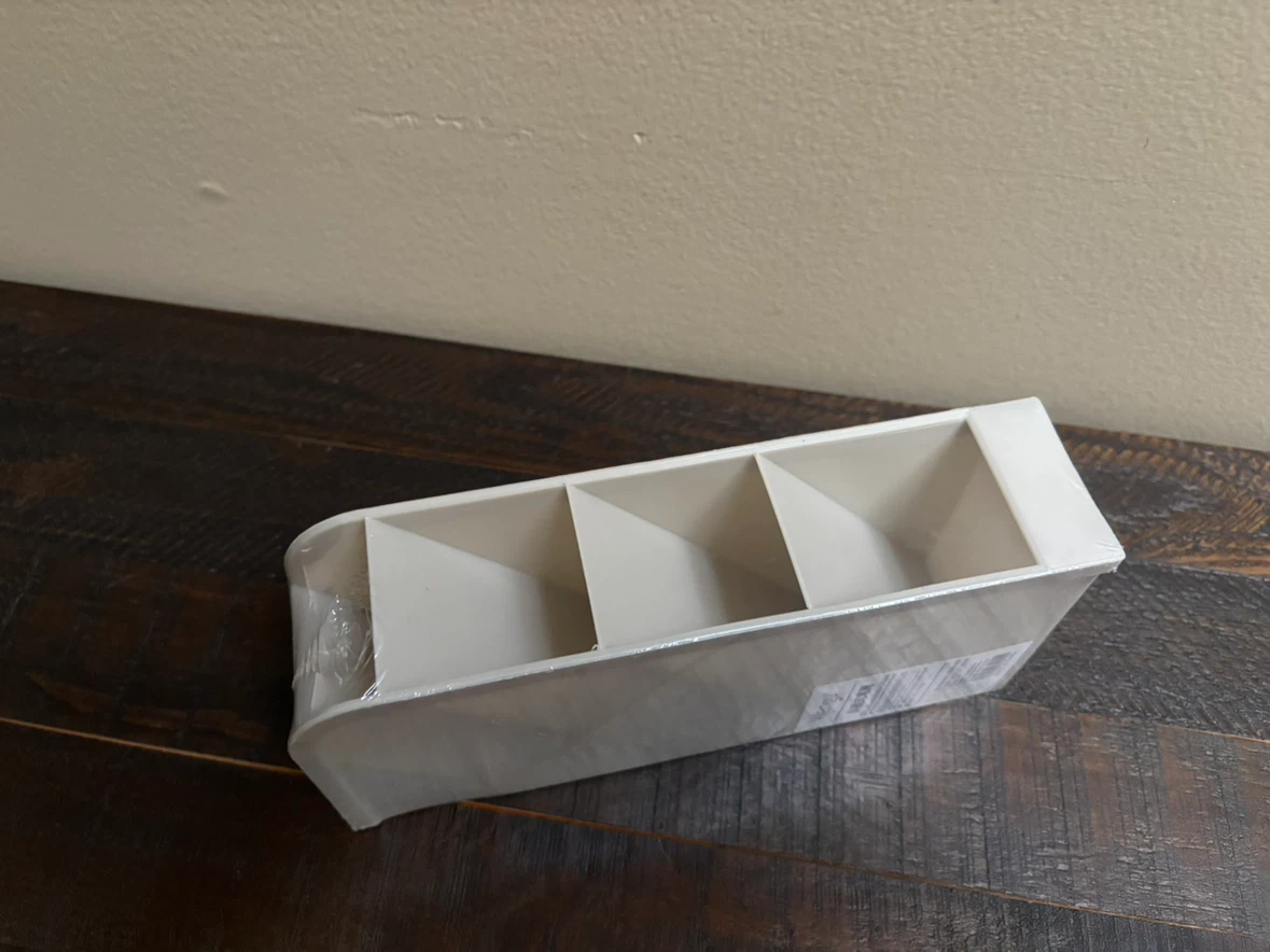 Free Wengu Inclined Desk Organizer - photo 2